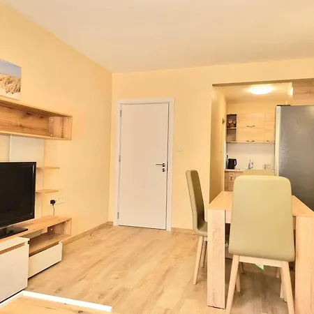 Sunnyside In Lazur Διαμέρισμα *