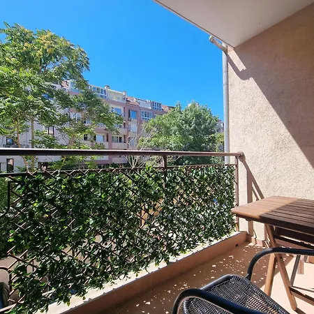 Διαμέρισμα Sunnyside In Lazur